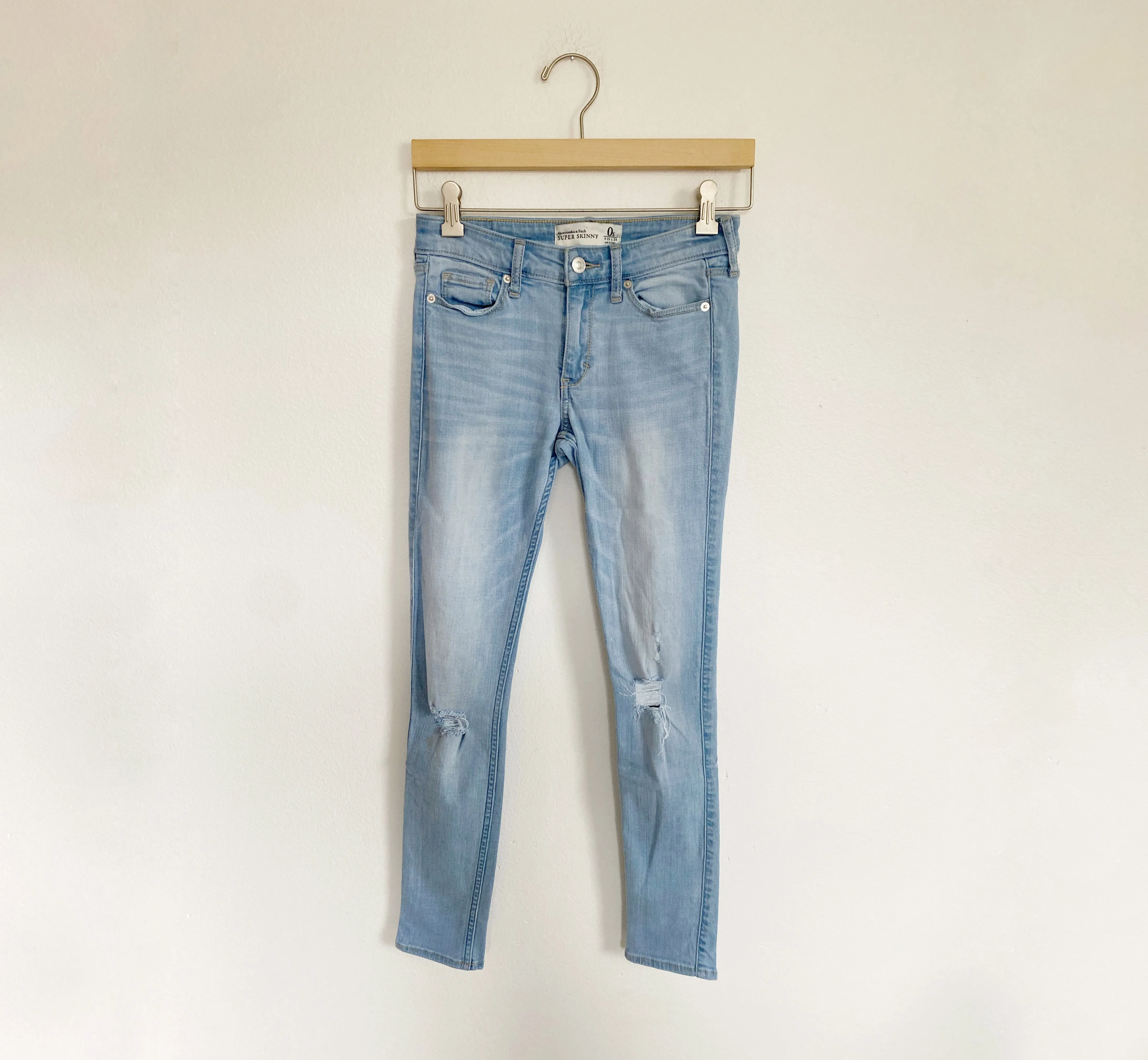 Abercrombie & Fitch Skinny Jeans 0 / 25