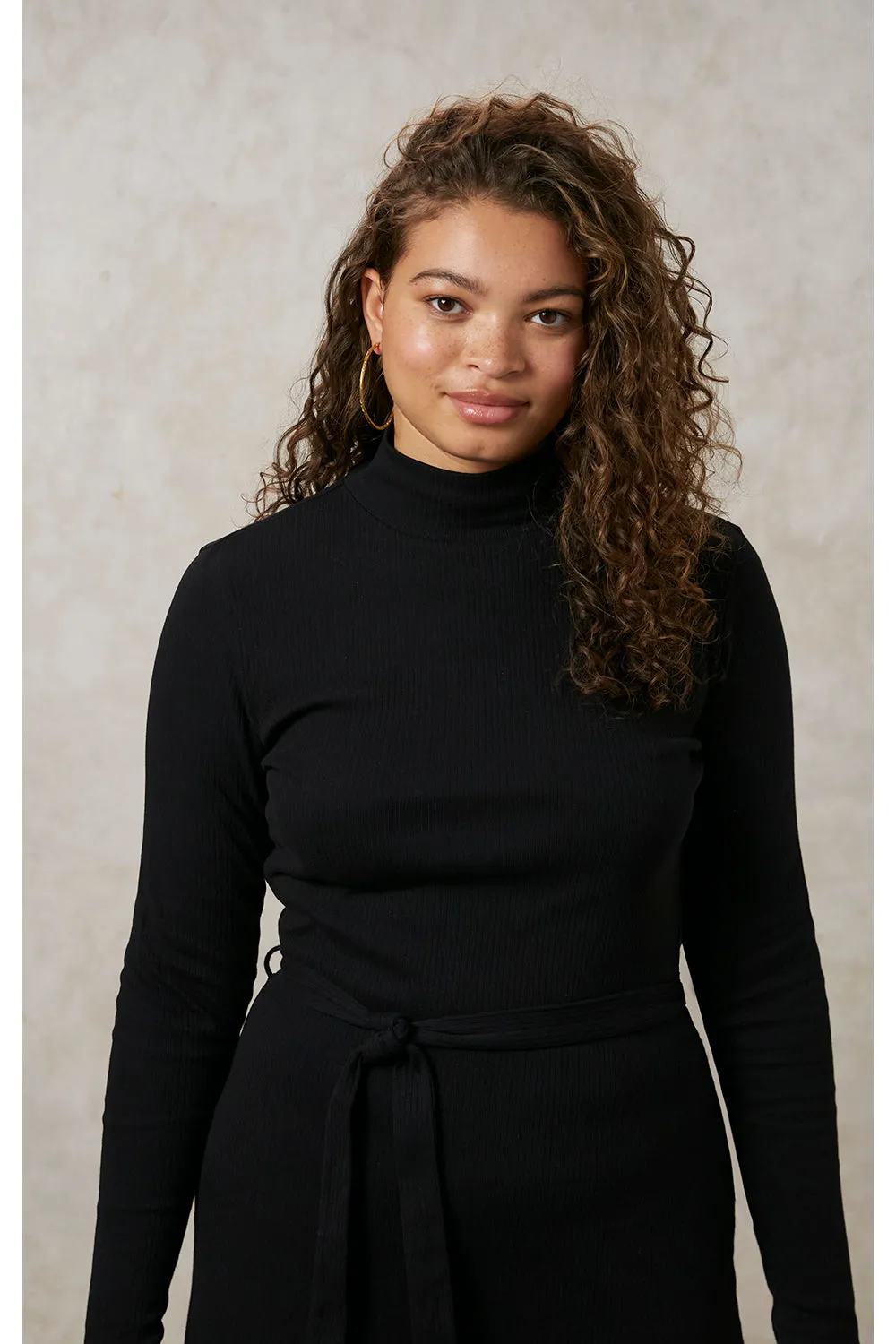 Corey Rib Midi Dress in Black