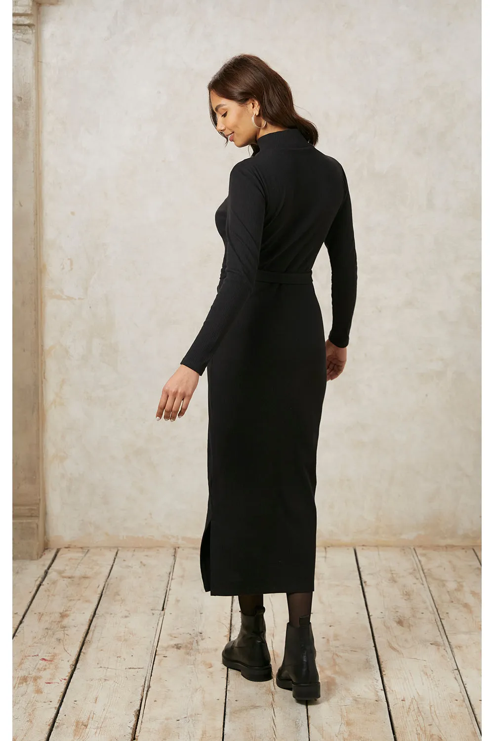 Corey Rib Midi Dress in Black