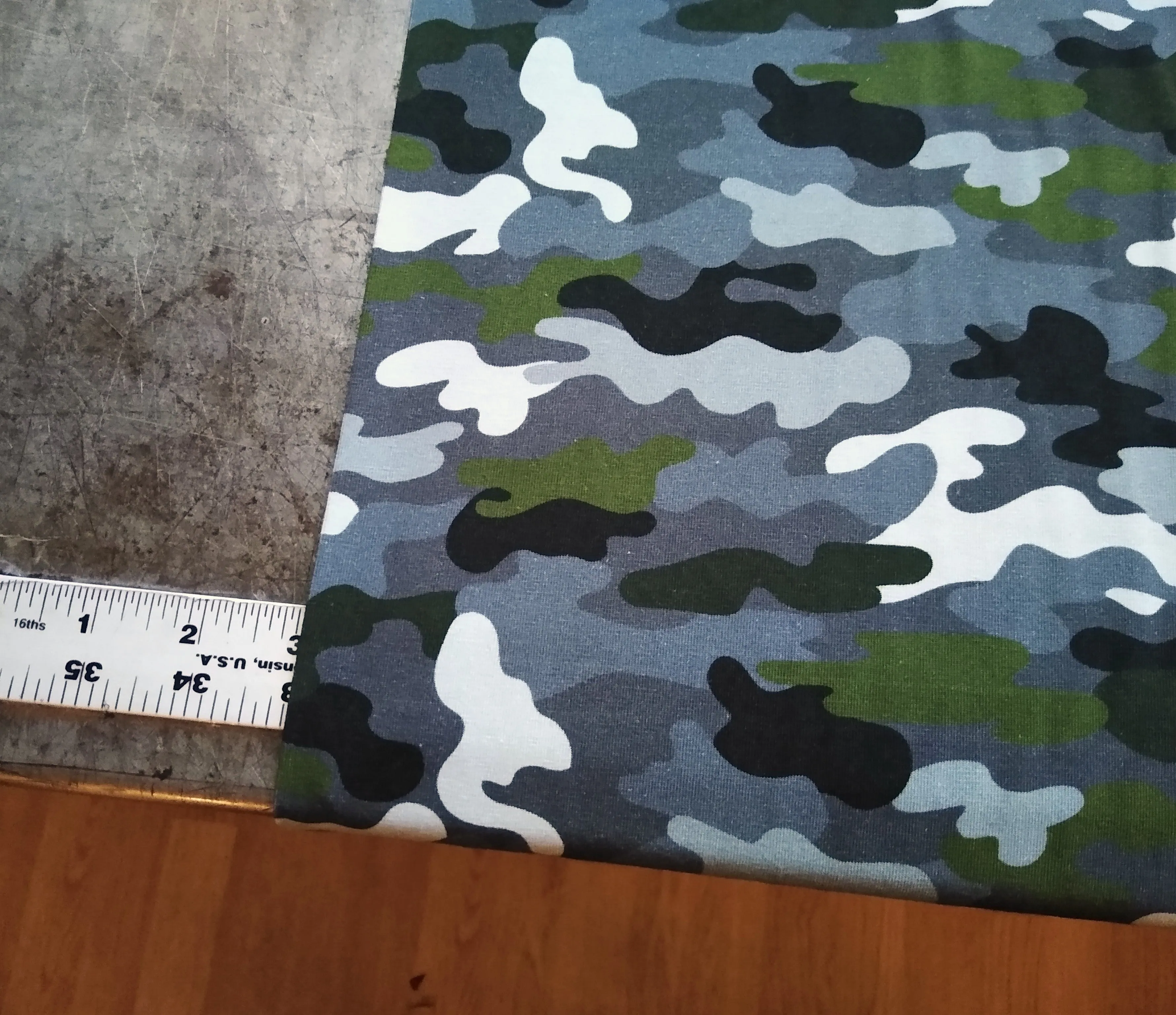 Jersey Knit / Camo Grey Green