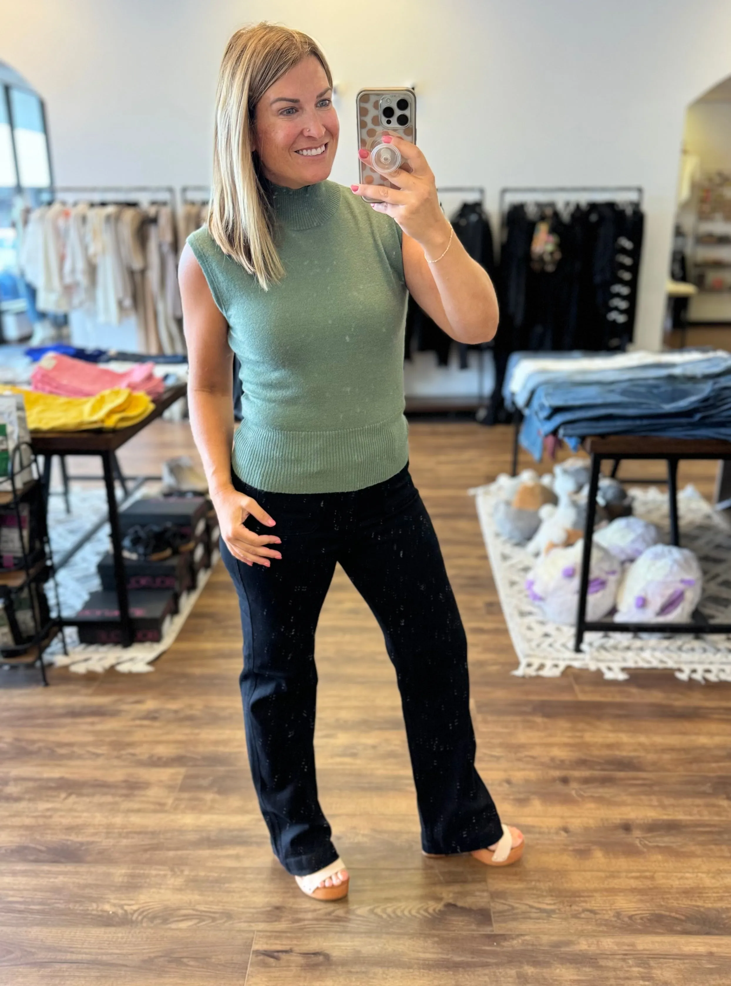 Judy Blue - Black Patch Pocket Straight Leg Jeans